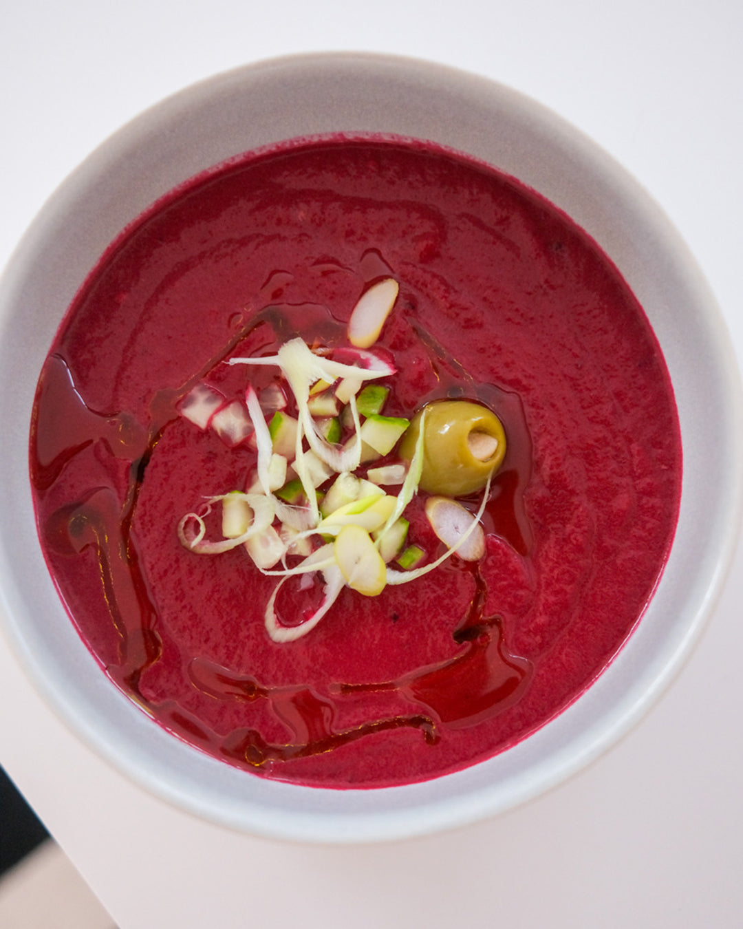 Rote Bete Salmorejo – Ein erfrischender Twist auf das klassische Gazpacho