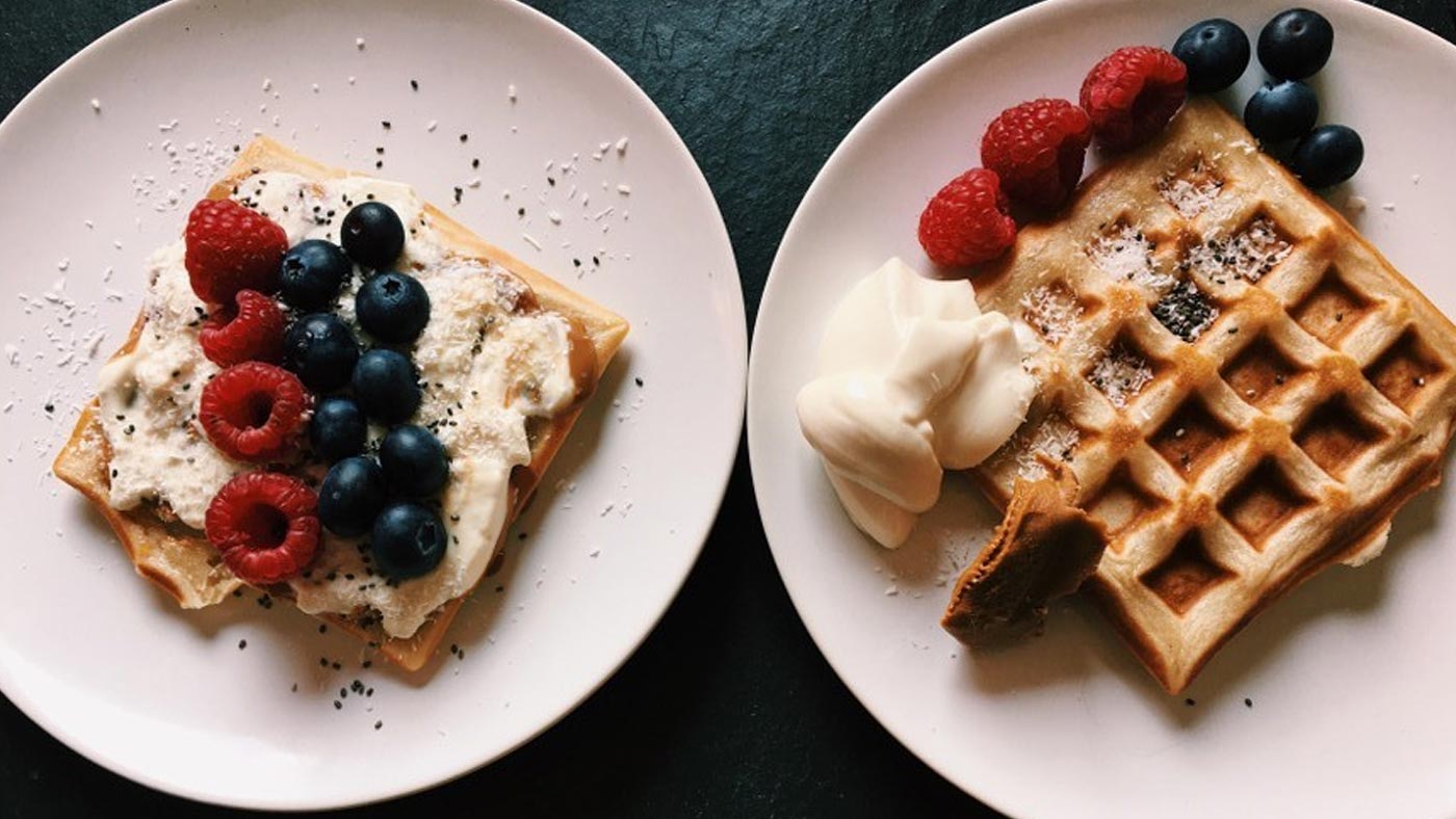 vegane-waffeln-obst