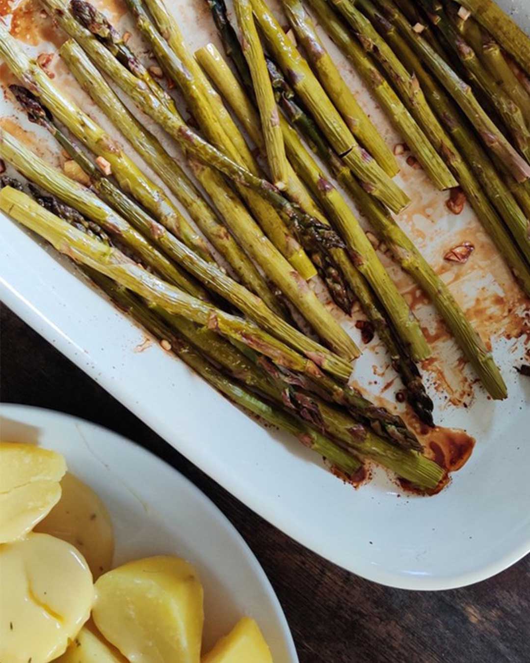 veganer-ofenspargel