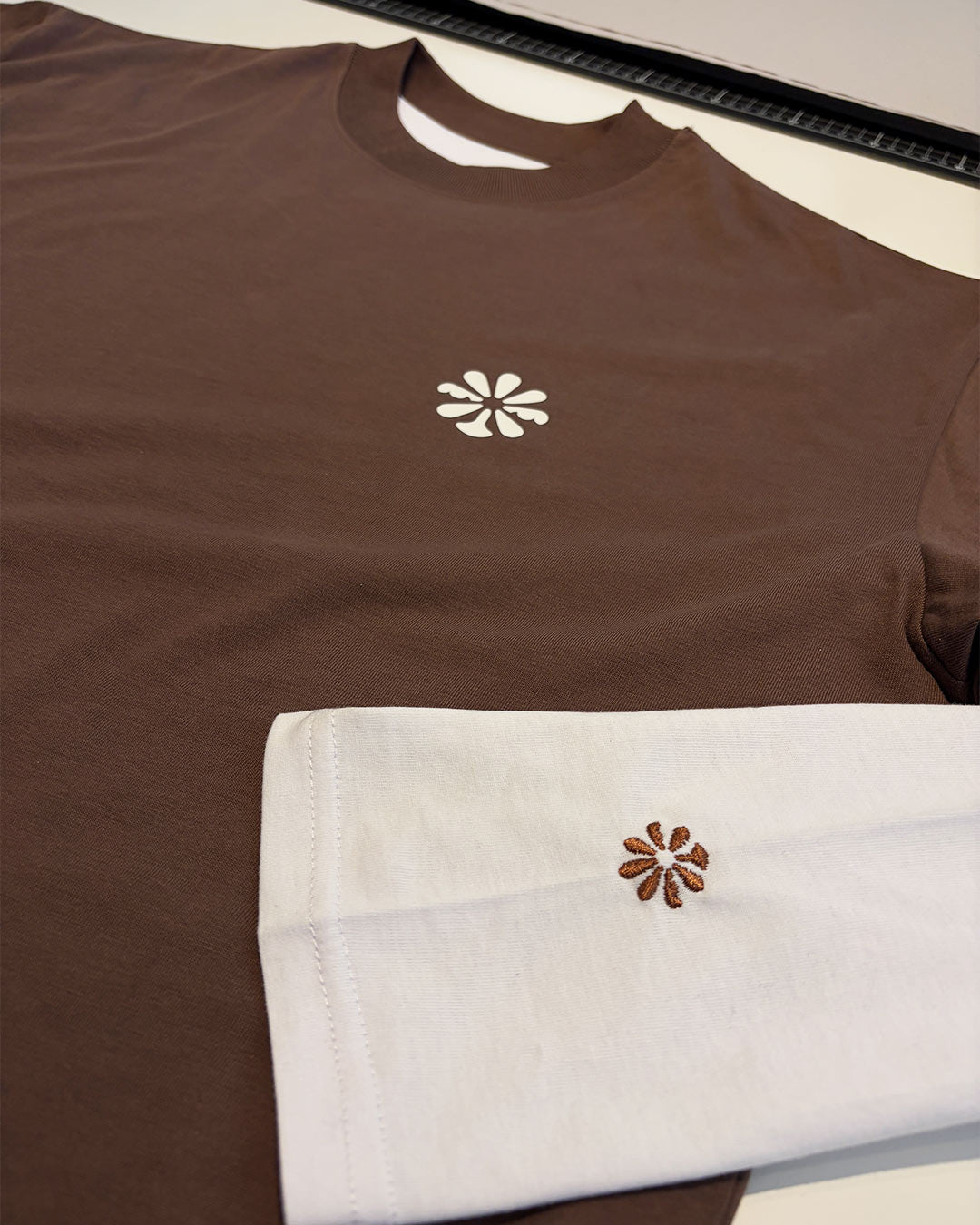 EARTH & US BLOOM Layered Longsleeve